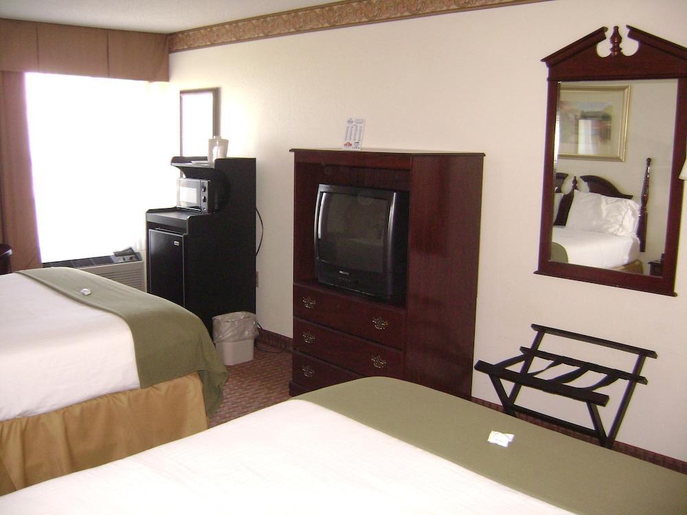 Holiday Inn Express Wilson I-95 By Ihg Kültér fotó